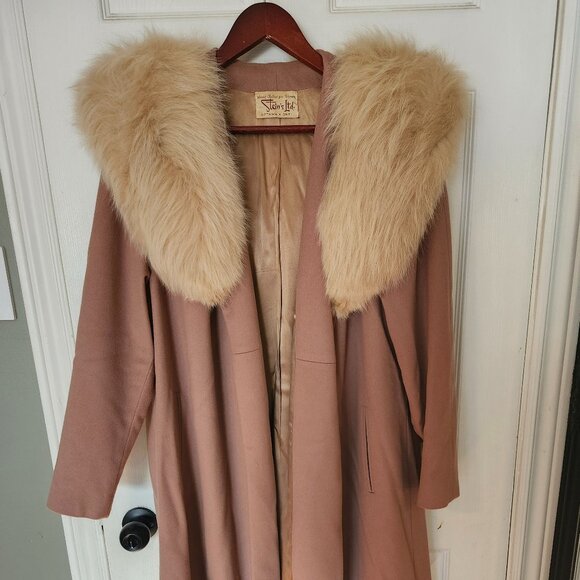 Beautiful vintage dress coat - Picture 1 of 8